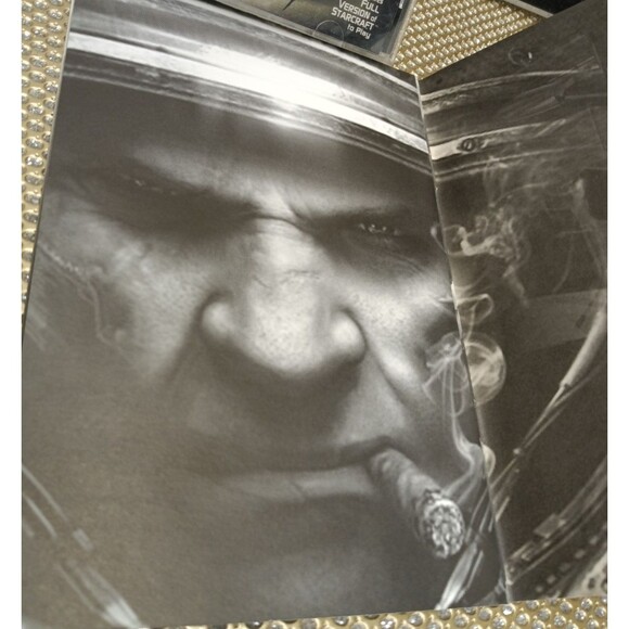 StaztarCraft II Wings of Liberty Collectors Edition Strategy PC Game Software - Picture 16 of 16